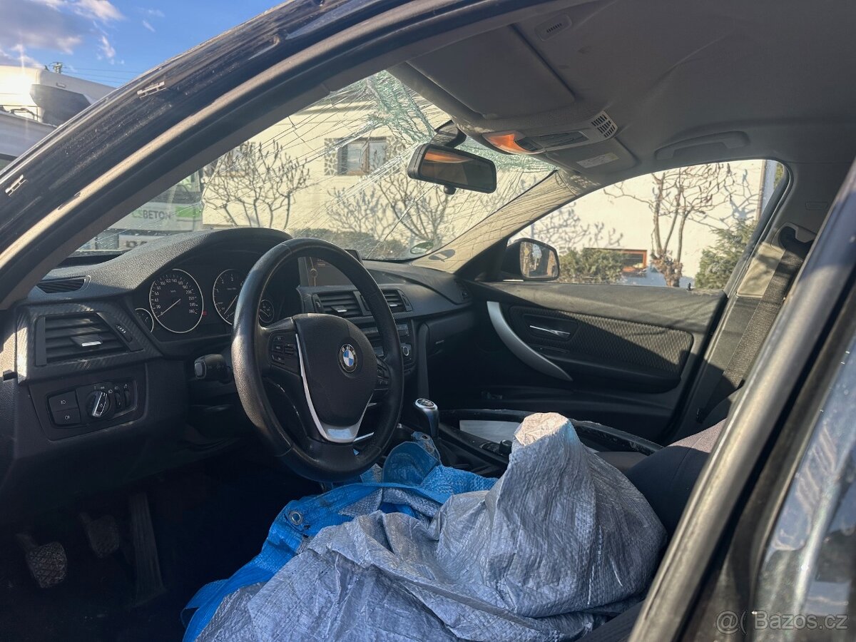 Náhradní díly BMW F30 motor N47 316D 318D najeto jen 100.000 - 3