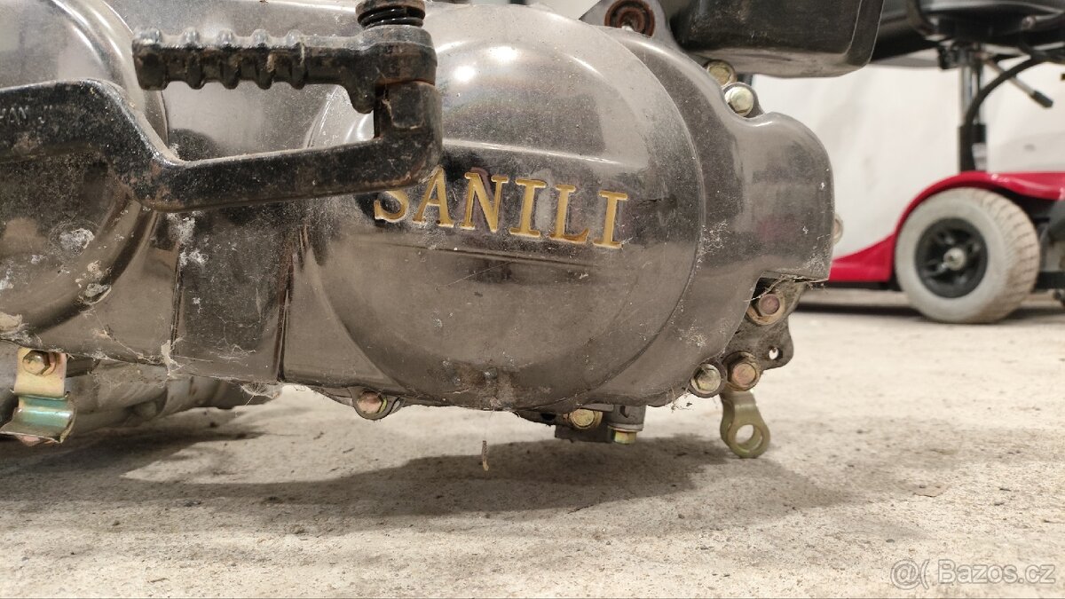 Motor Skutr 50ccm - 3