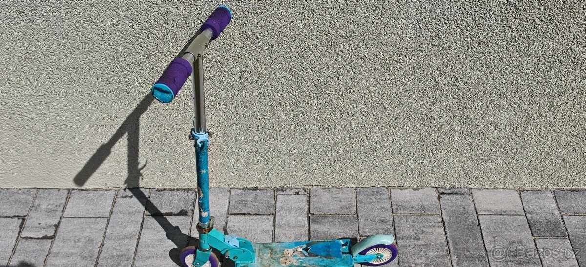 Skládací koloběžka ledové království - 3