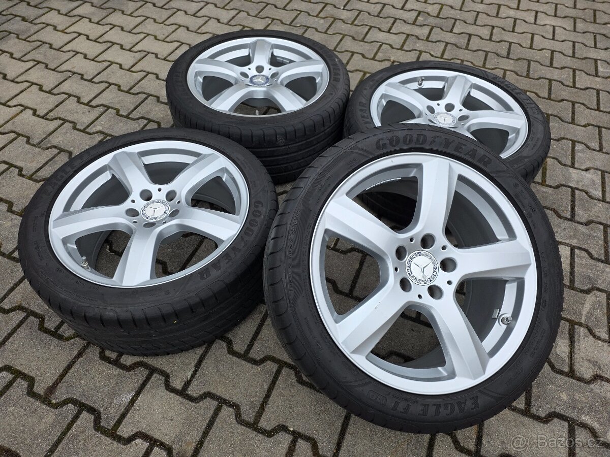 ALU Originální Mercedes CLS Letní 255/40/18 - 3