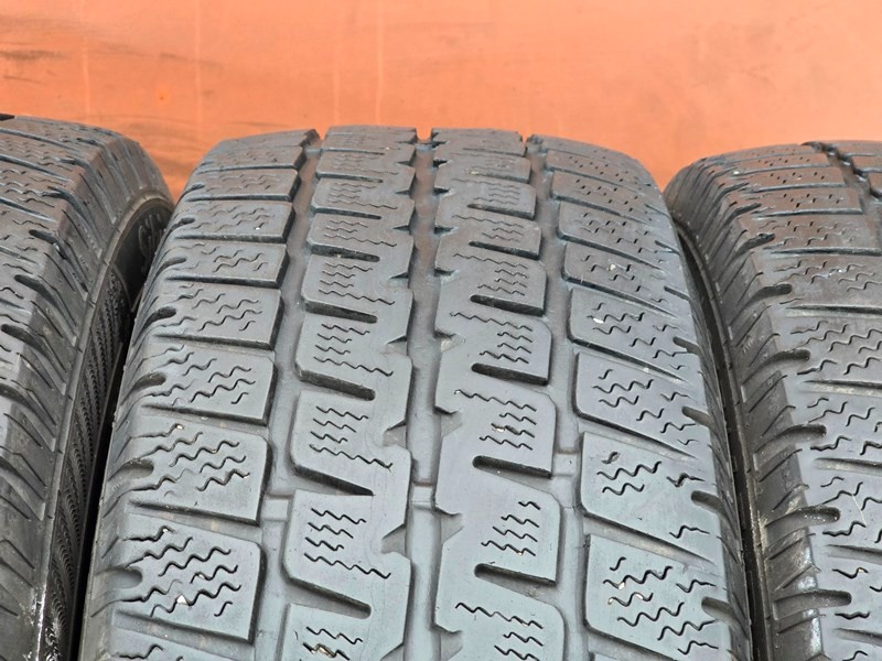 Zimní Matador 215/65/16C - 3