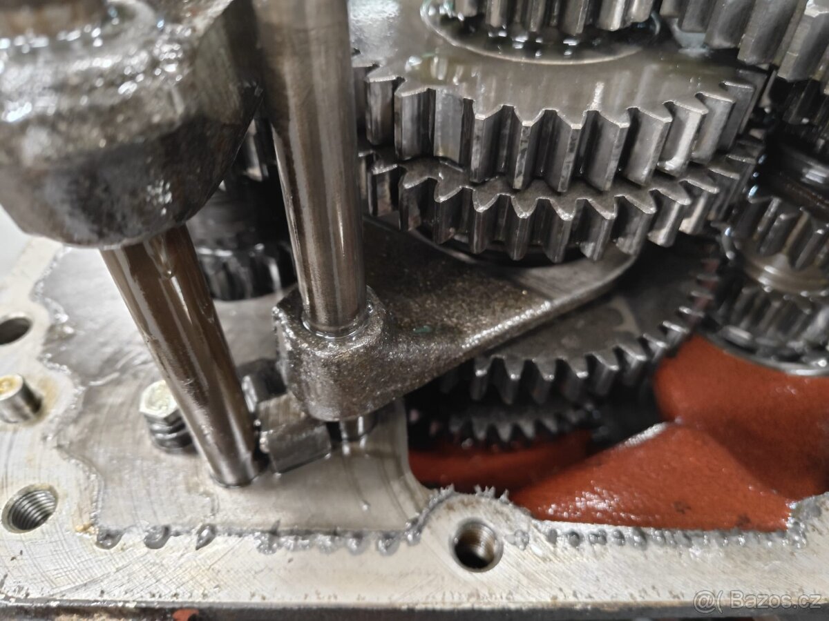 Motory Lombardini a převodovky - 3