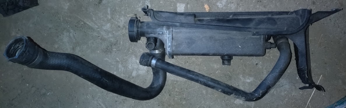 BMW E46 chladičová stěna - 3