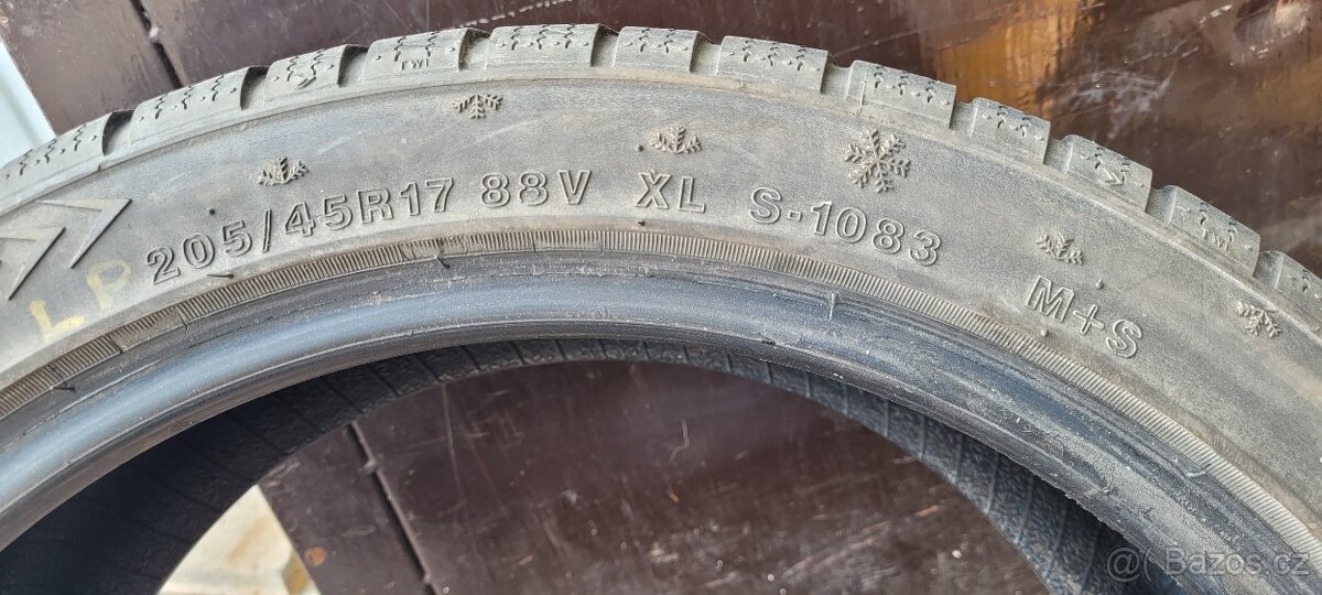 Pneumatiky Zimní 205/45 R17 - 3