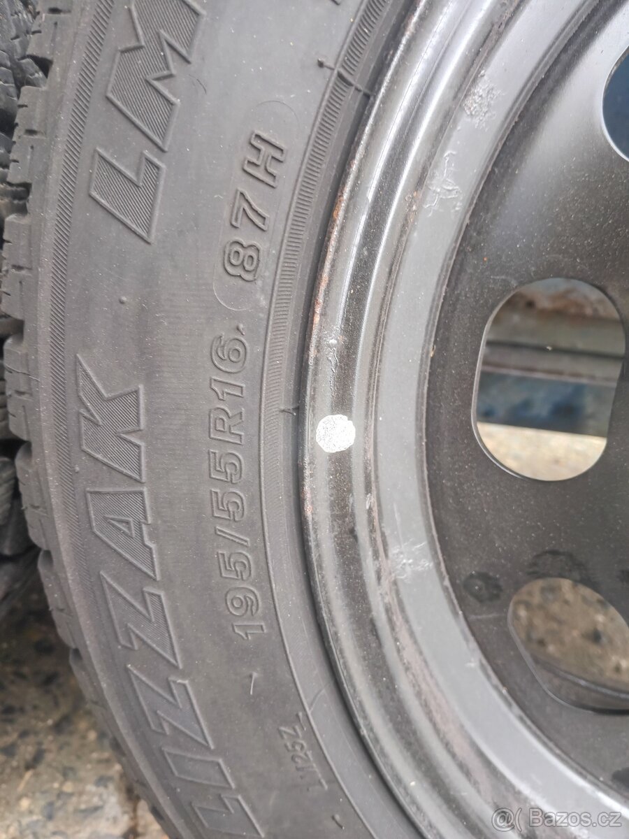 Sada zimních pneu 195/55/16.Bridgestone. - 3