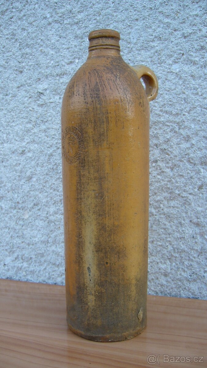 Hliněné lahve - 3