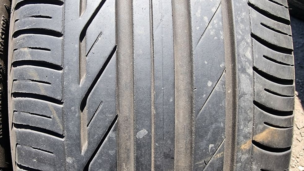 Letní pneu 225/50/18 Bridgestone - 3