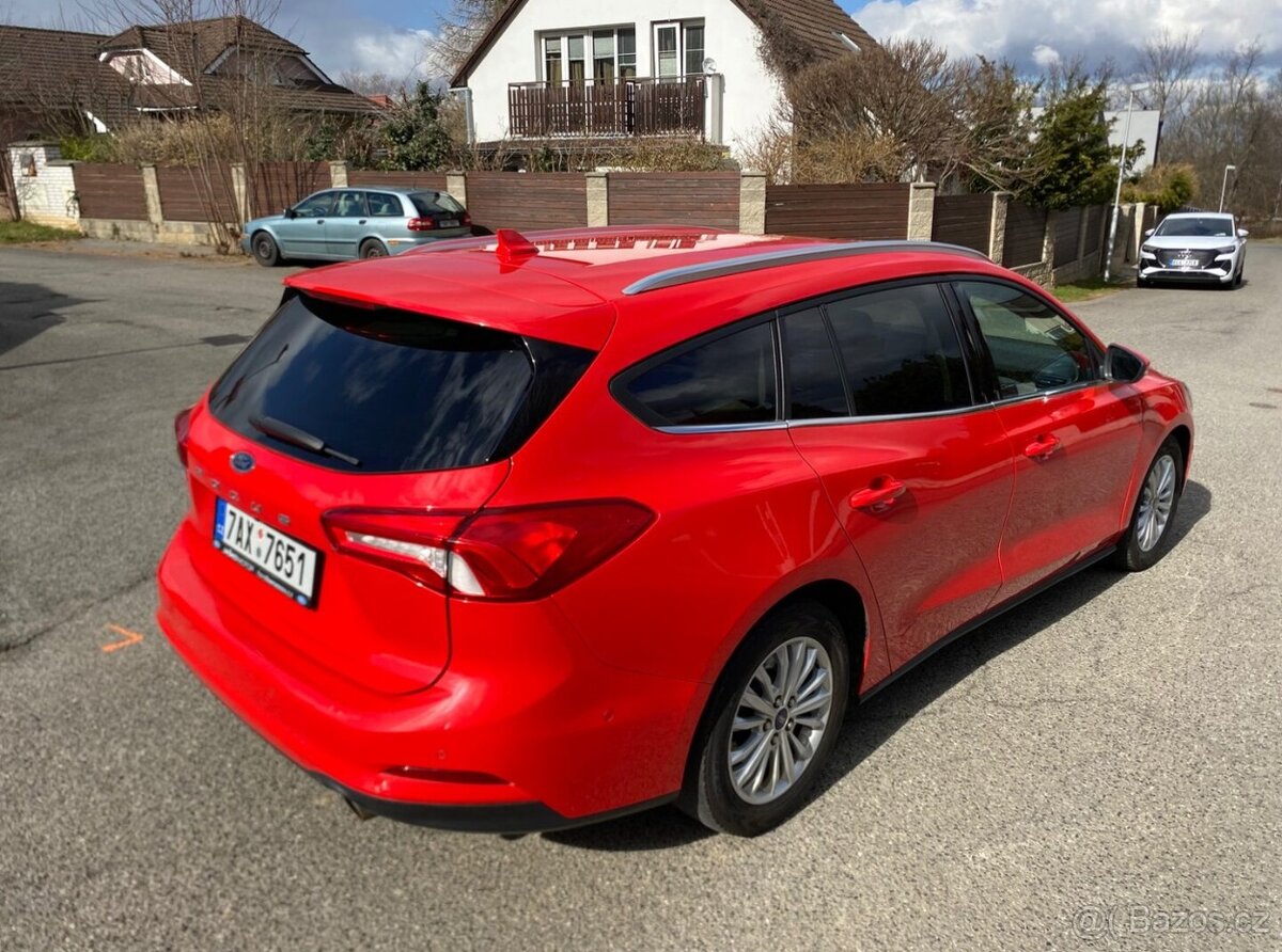 Ford Focus Turnier 1.5 EB Titanium 1. majitel 11/2019 - 3