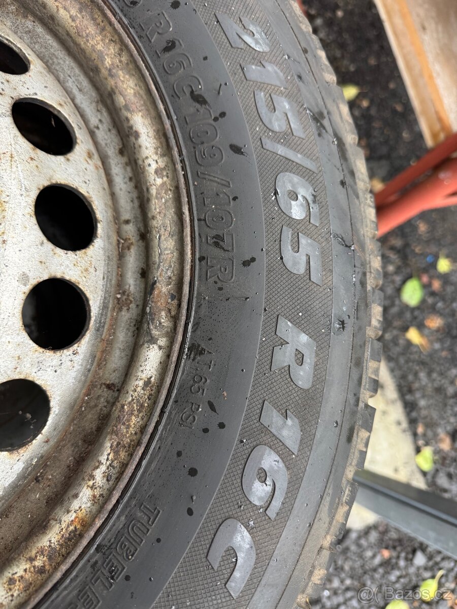 Pneu s diskama na T5 - 3