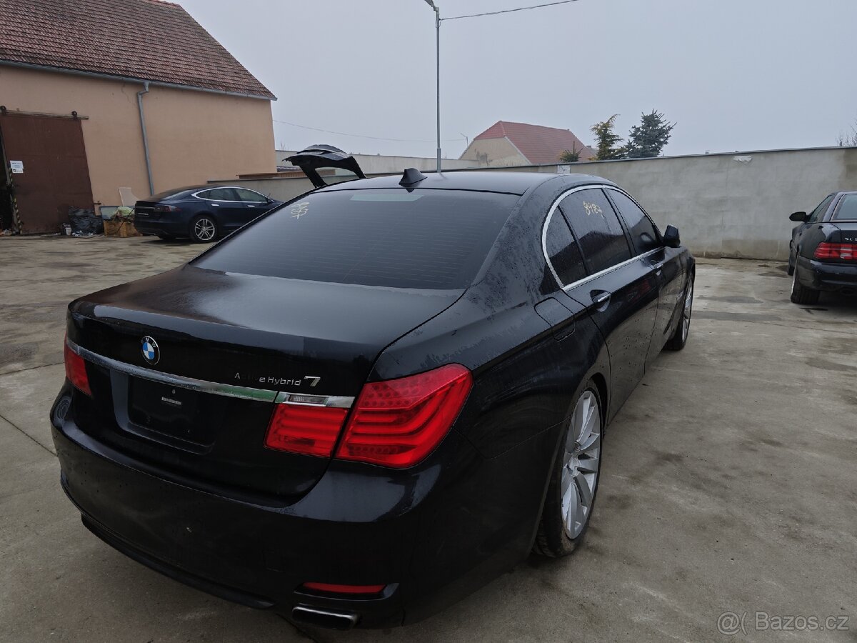 BMW 750li hybrid - 3