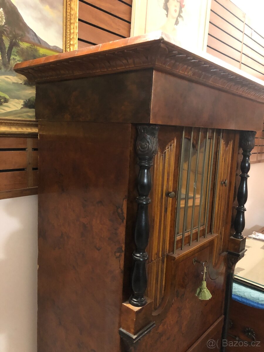 Starožitný SEKRETÁŘ - 3