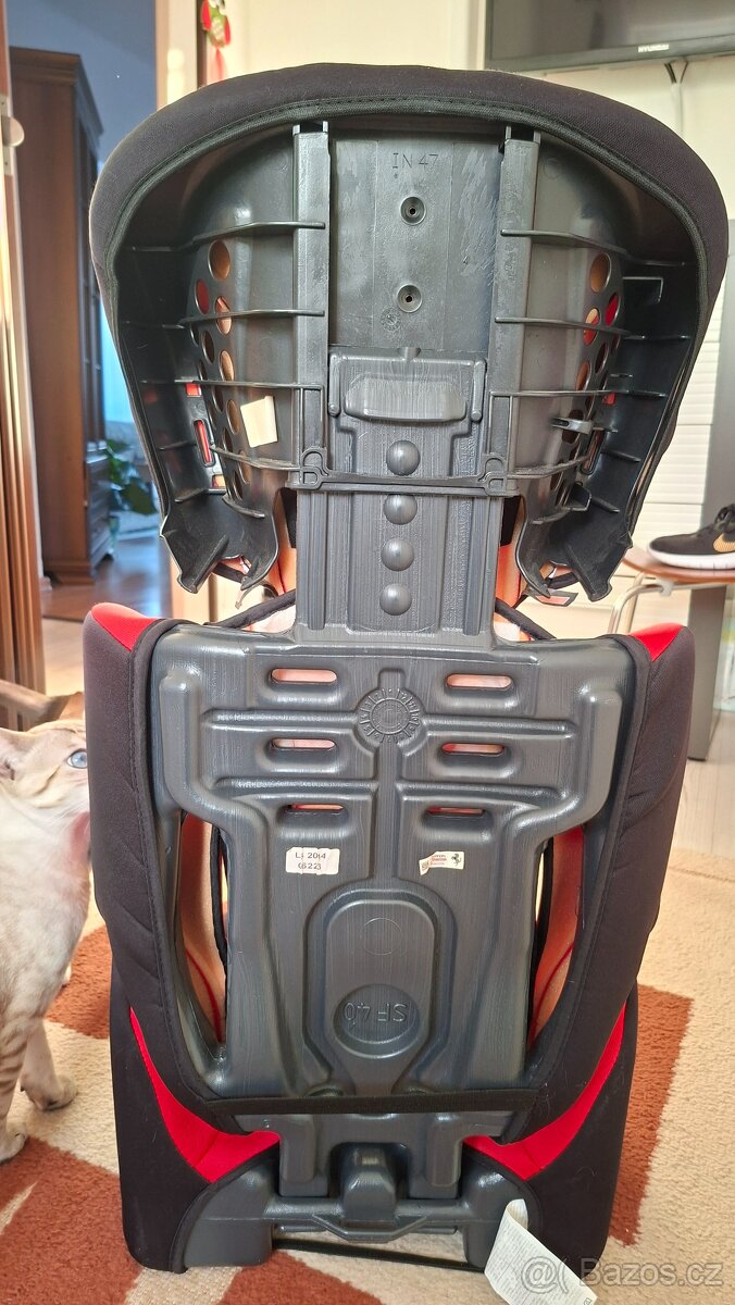 prodám autosedačku Ferrari - 3