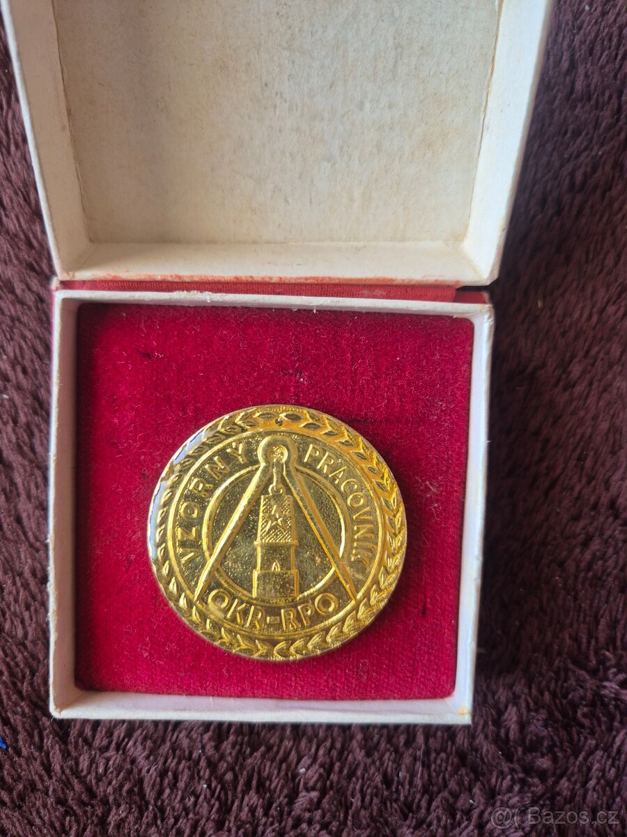 Starší medaile 2 - 3