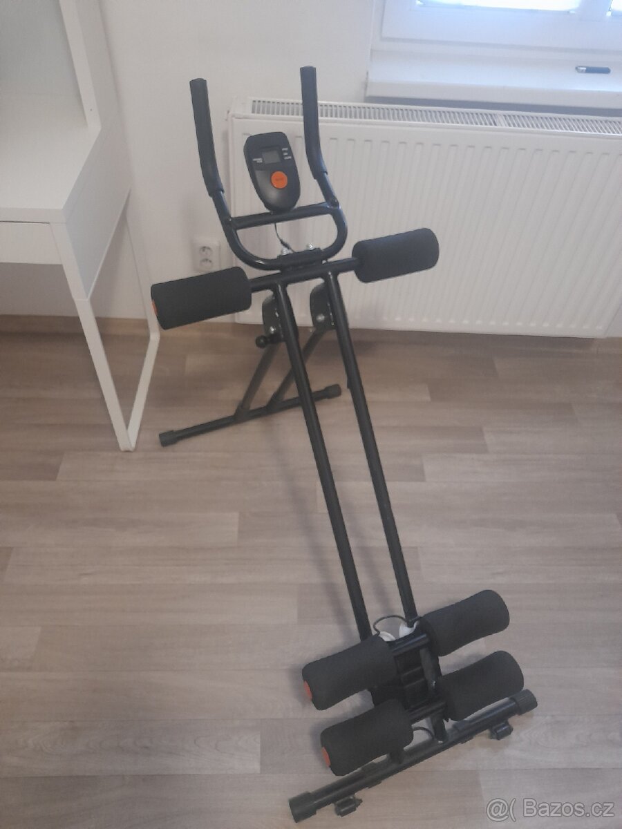Posilovací stroj na břicho - 3