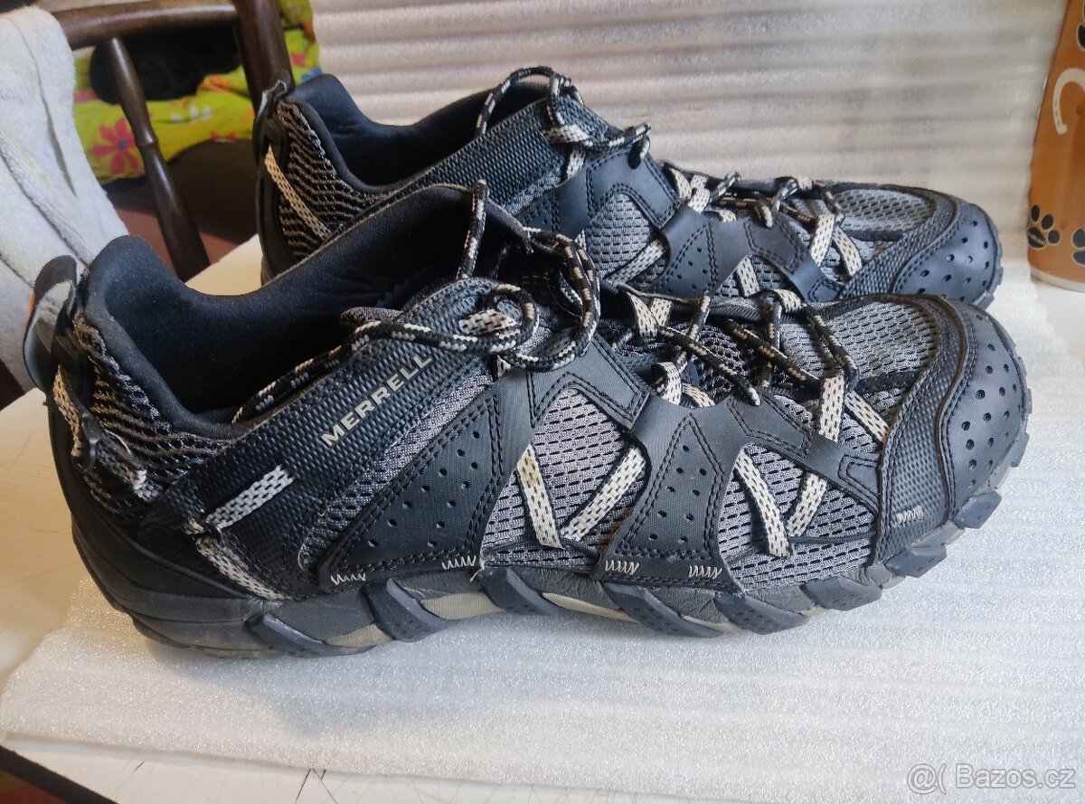 Merrell č. 46,5 - 3