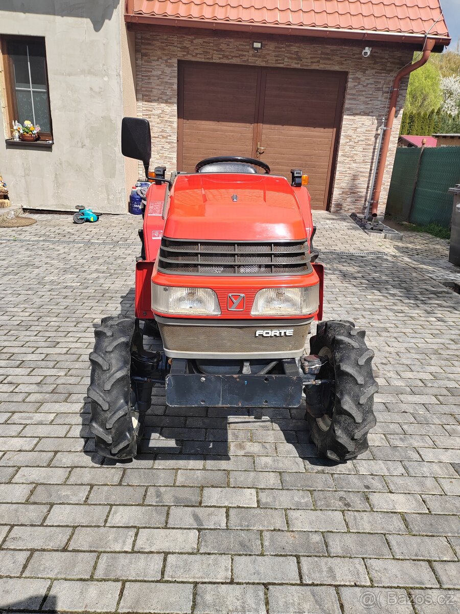 YANMAR F7 - 3