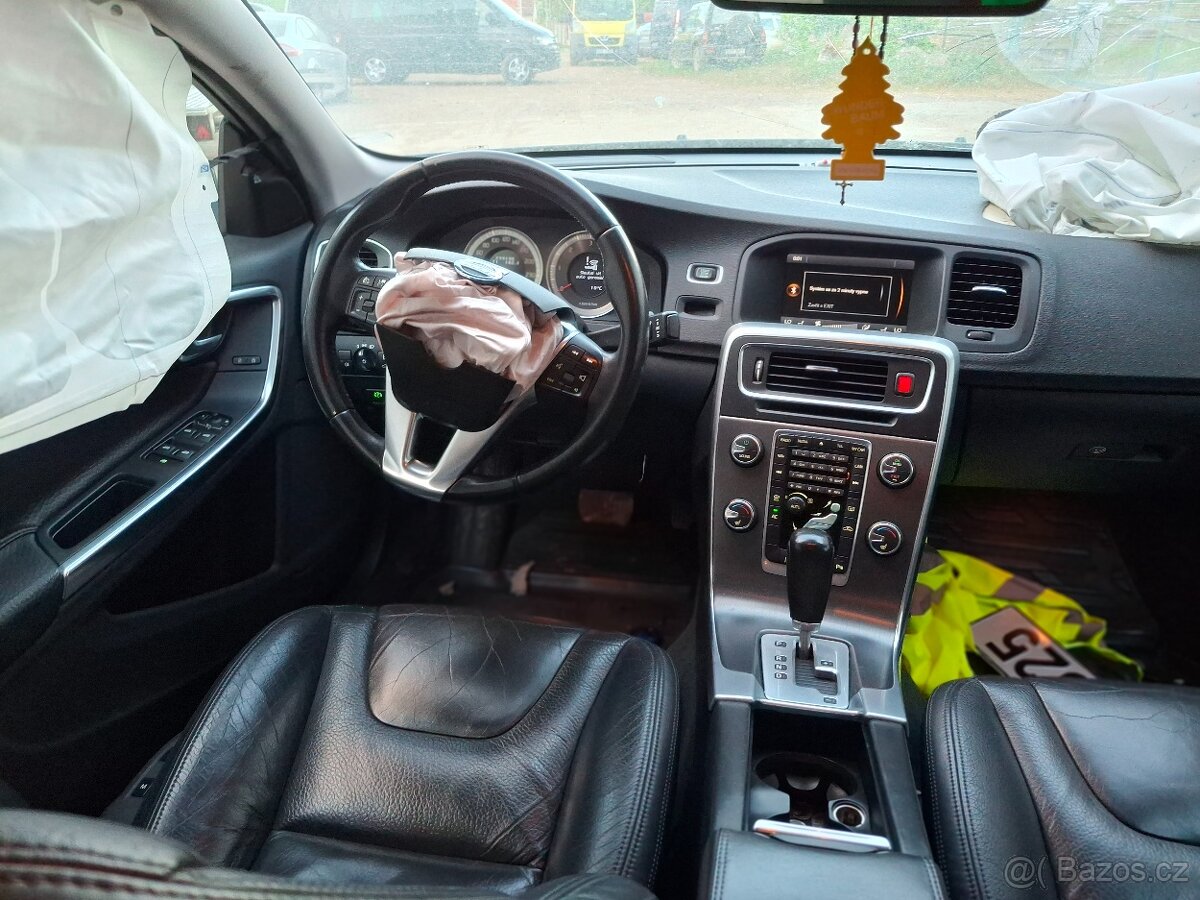 Volvo V 60 - 3