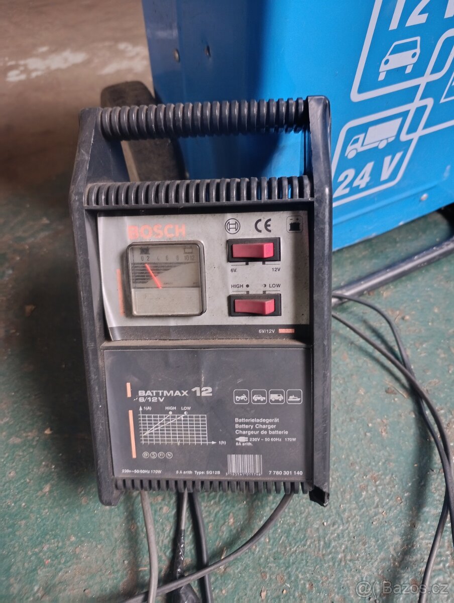 Startovací vozík 12,24V - 3