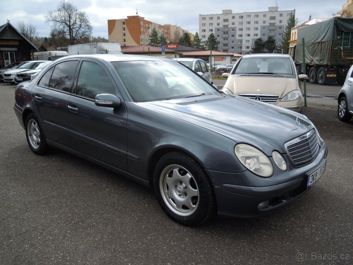 Mercedes E200 2.2CDi 90kw(122hp) r.v.3/2006 - 3