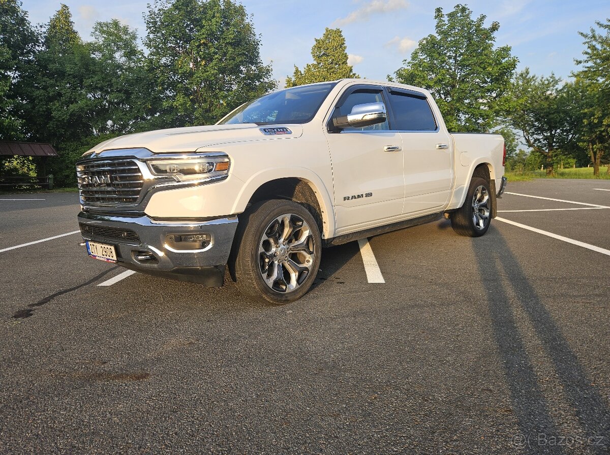 Dodge Ram 1500 Laramie Longhorn 3.0 diesel