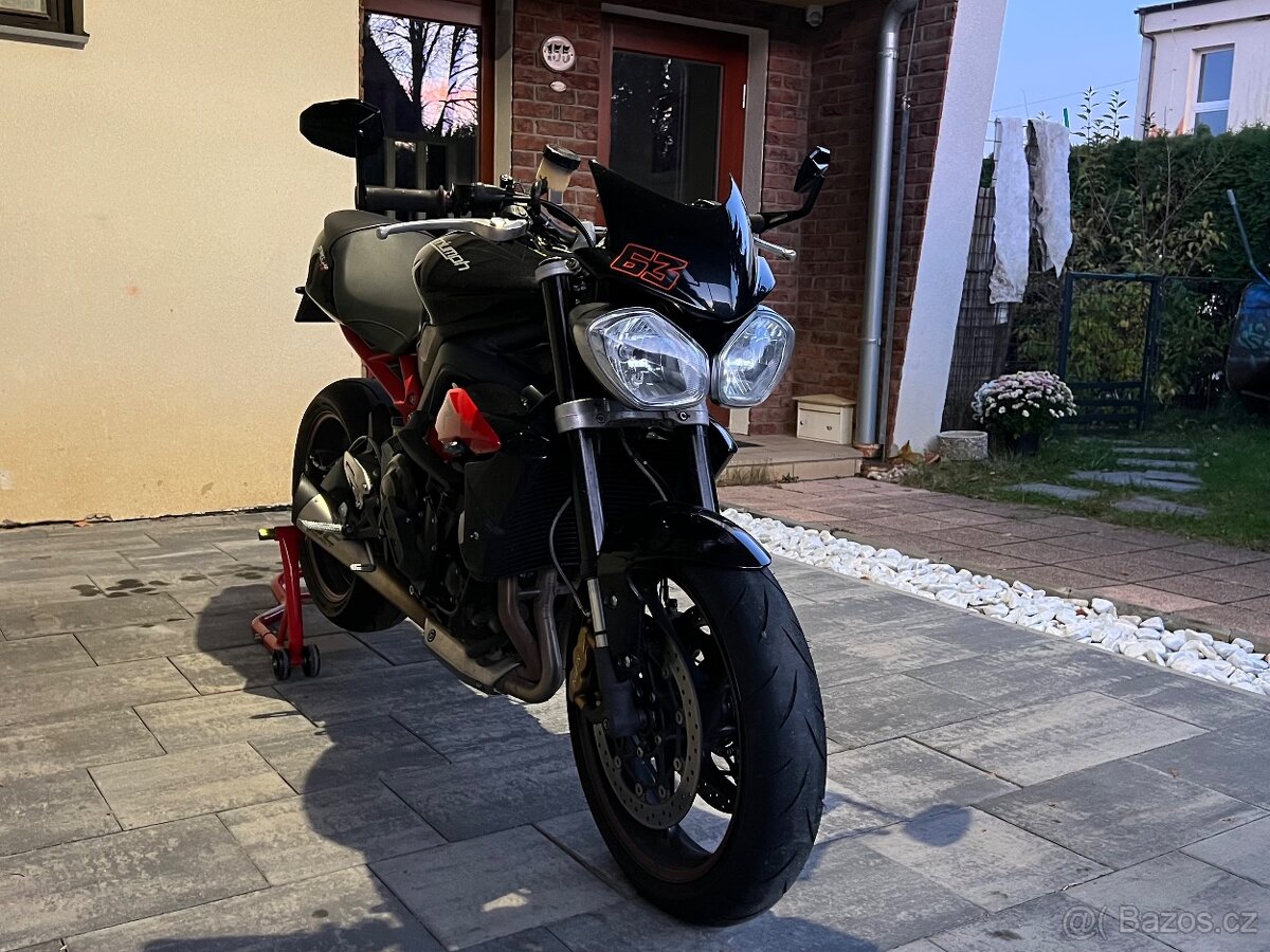 Triumph Street Triple 675 R A2 - 3