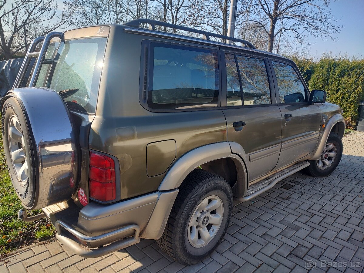 Nissan Patrol y61 - 3