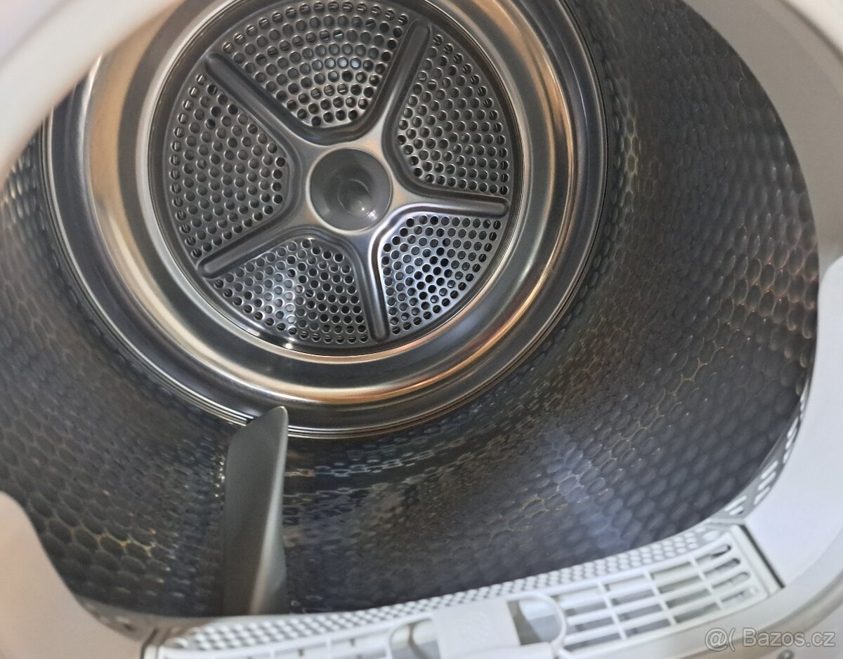 Sušička s tepeln. čerpadlem BOSCH EcoLogixx7 S. - 3