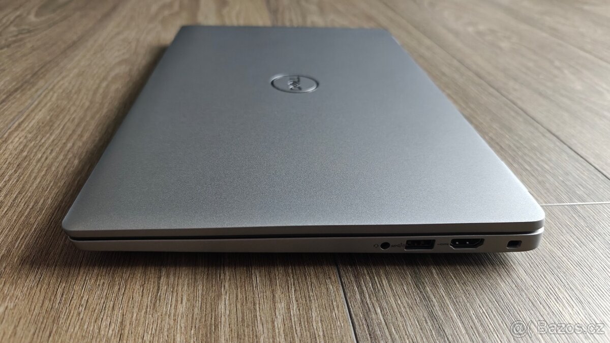 Dell Latitude 5450 — i5 Ultra-135h / 16GB DDR5 / 256GB - 3