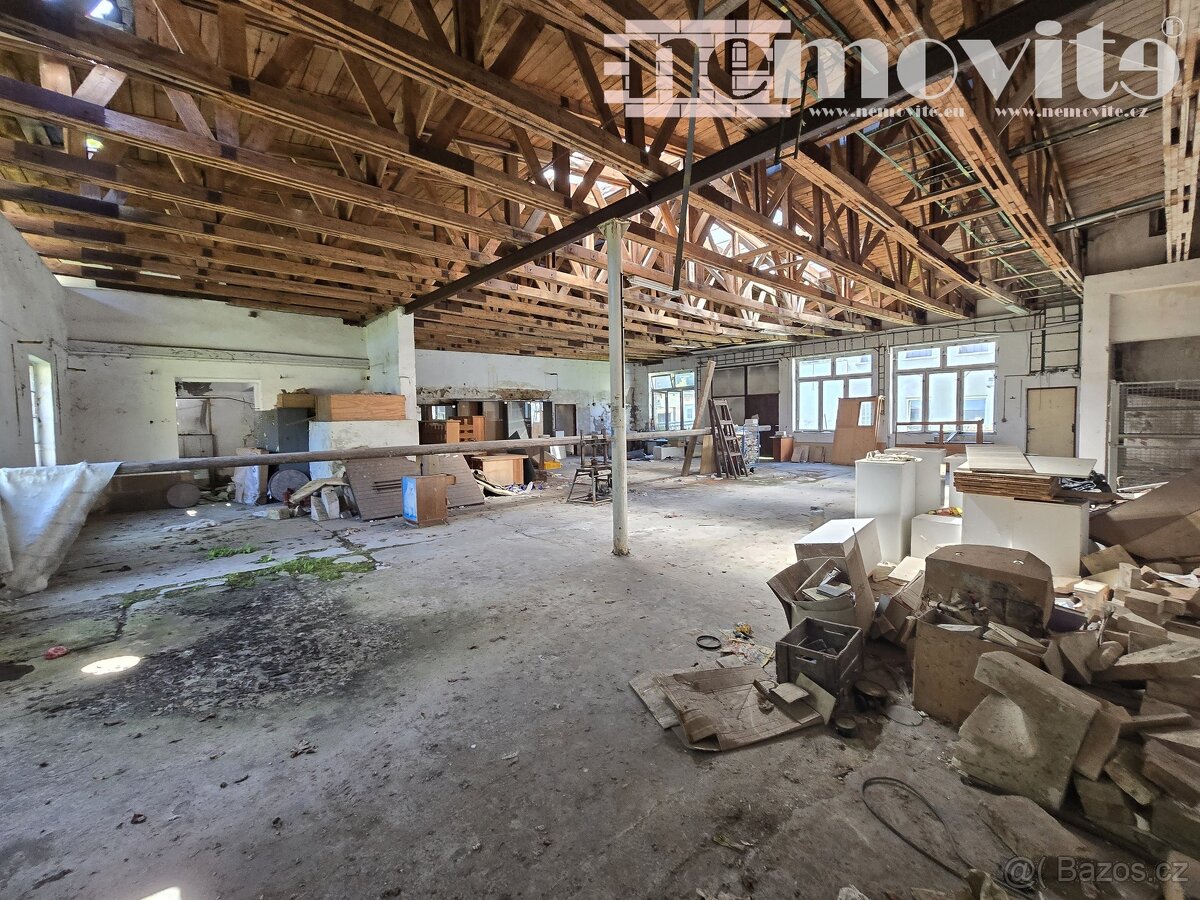 Exkluzivně nabízíme na prodej dům, 977 m² - Nový Bor - 3