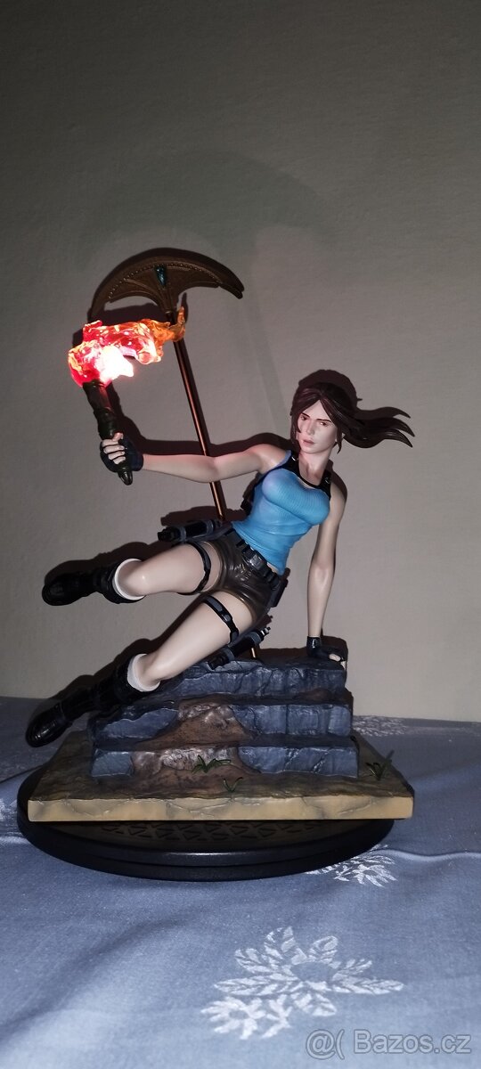 Lara Croft 1:6 měřítko statue/sošky Gaming Heads - 3