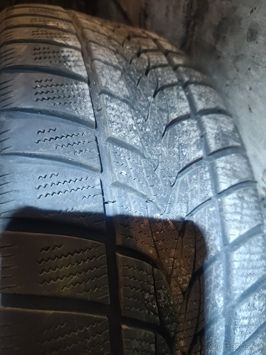 ALU kola 5x100,205/50/17-zimni pneu - 3