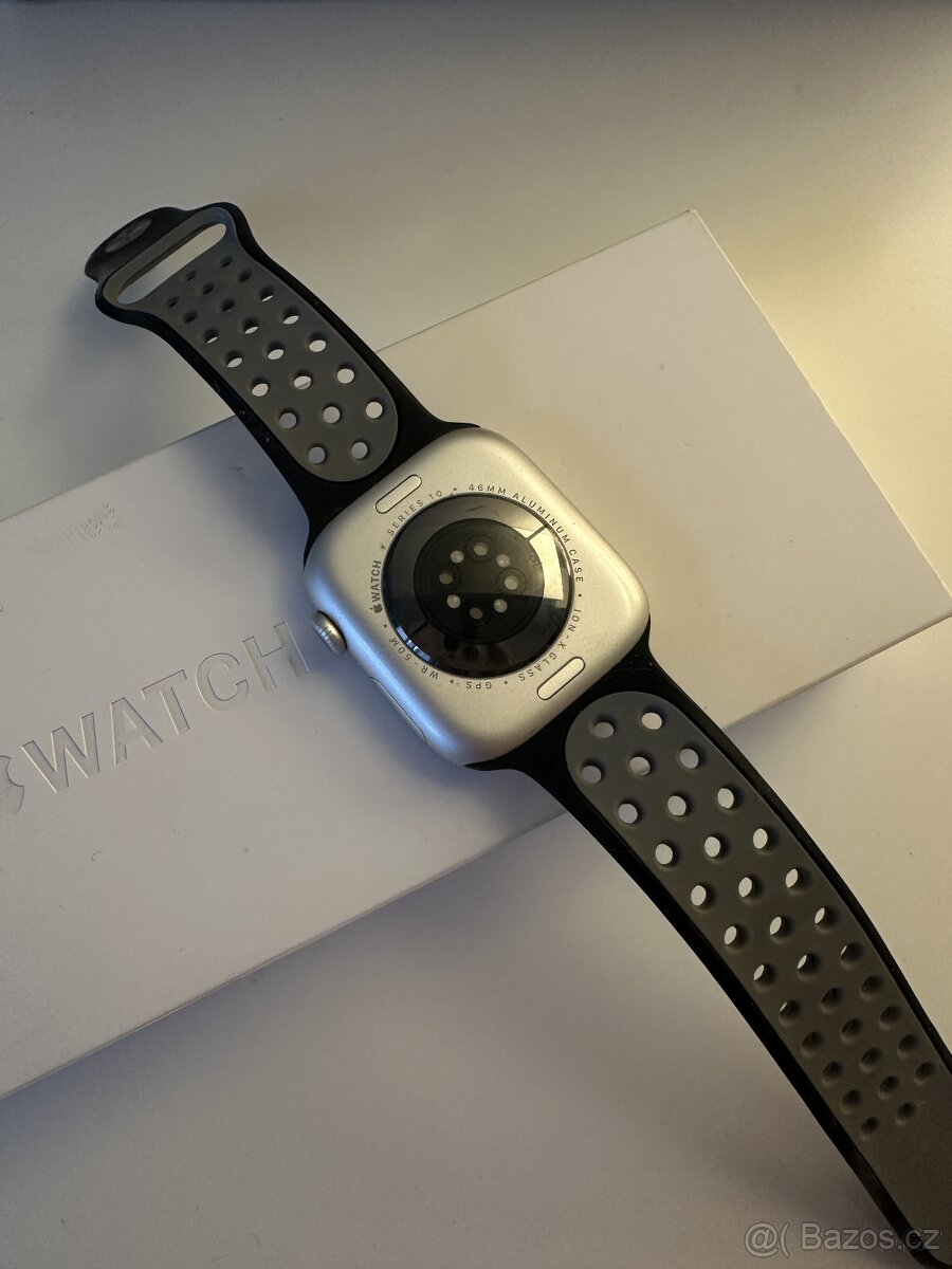 Apple Watch series 10, 46mm, stříbrné - 3