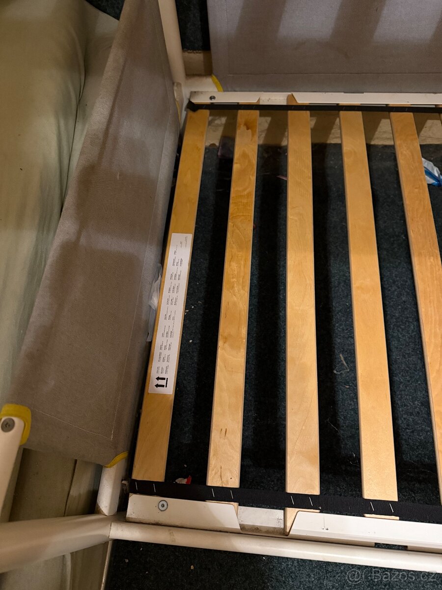 Dvojposchoďová postel - 3