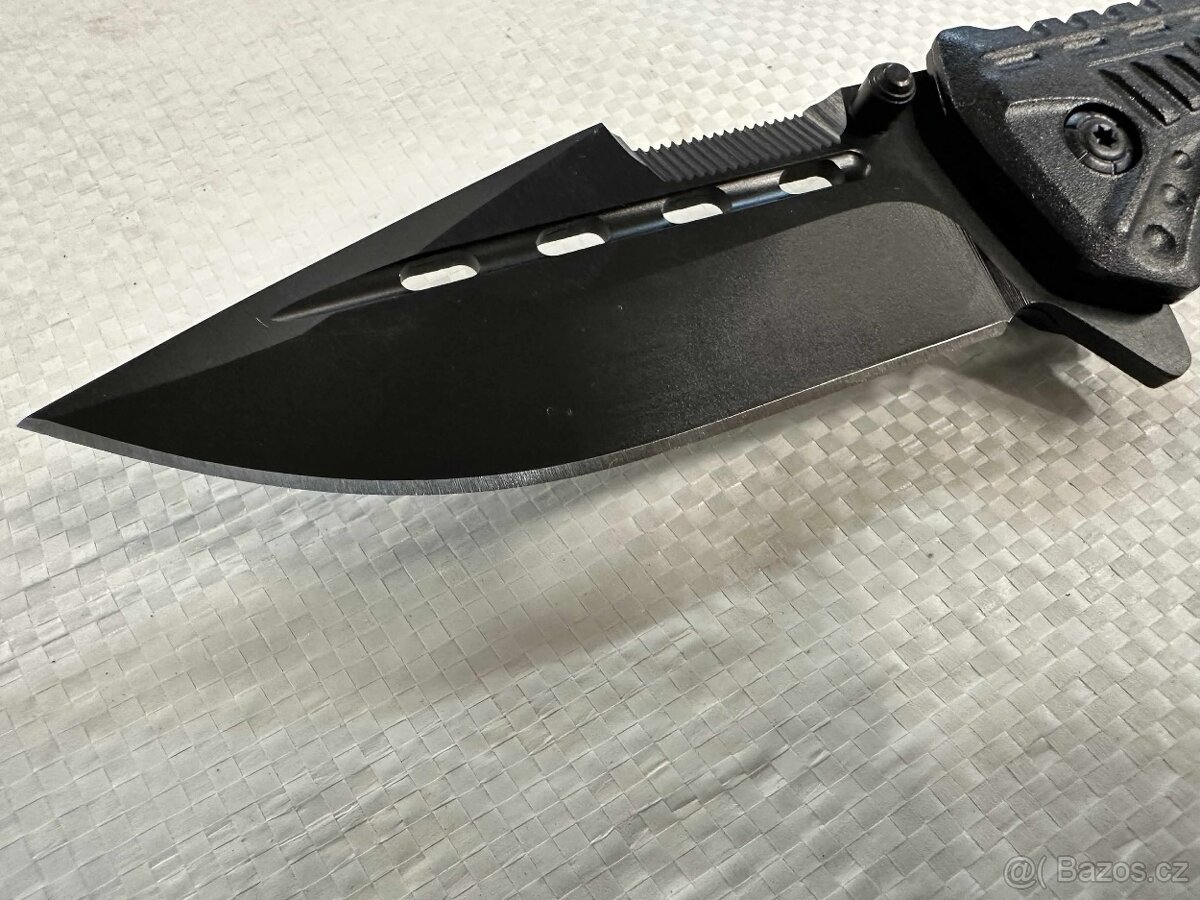 Takticky zaviraci nuž(83) - 3