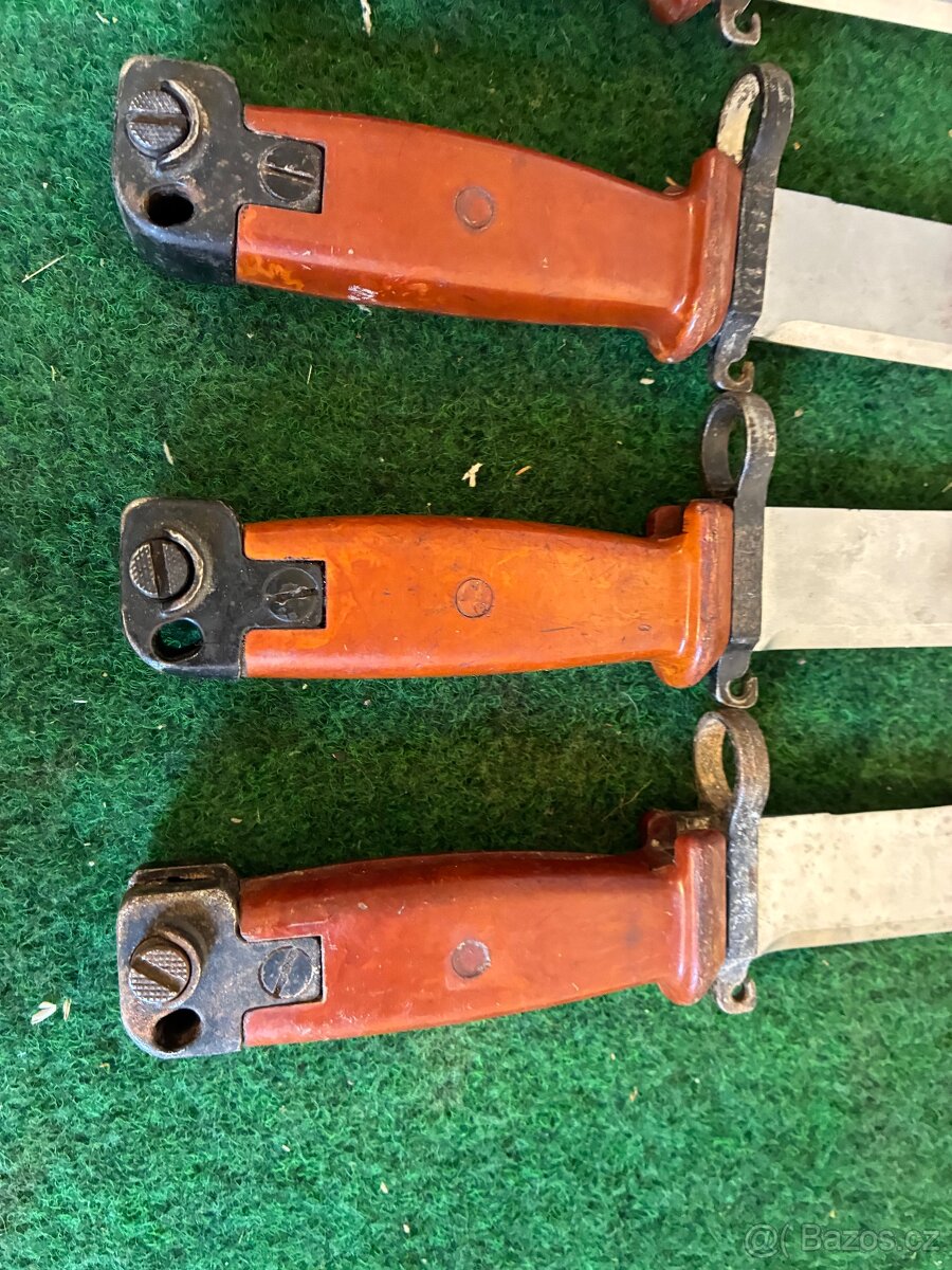 Bodak bajonet AK-47 - - 3