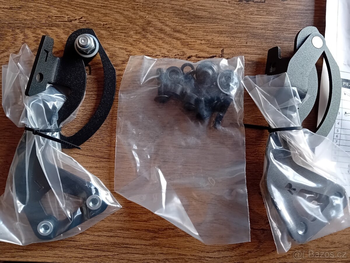 Výstuha plexi Bmw - 3