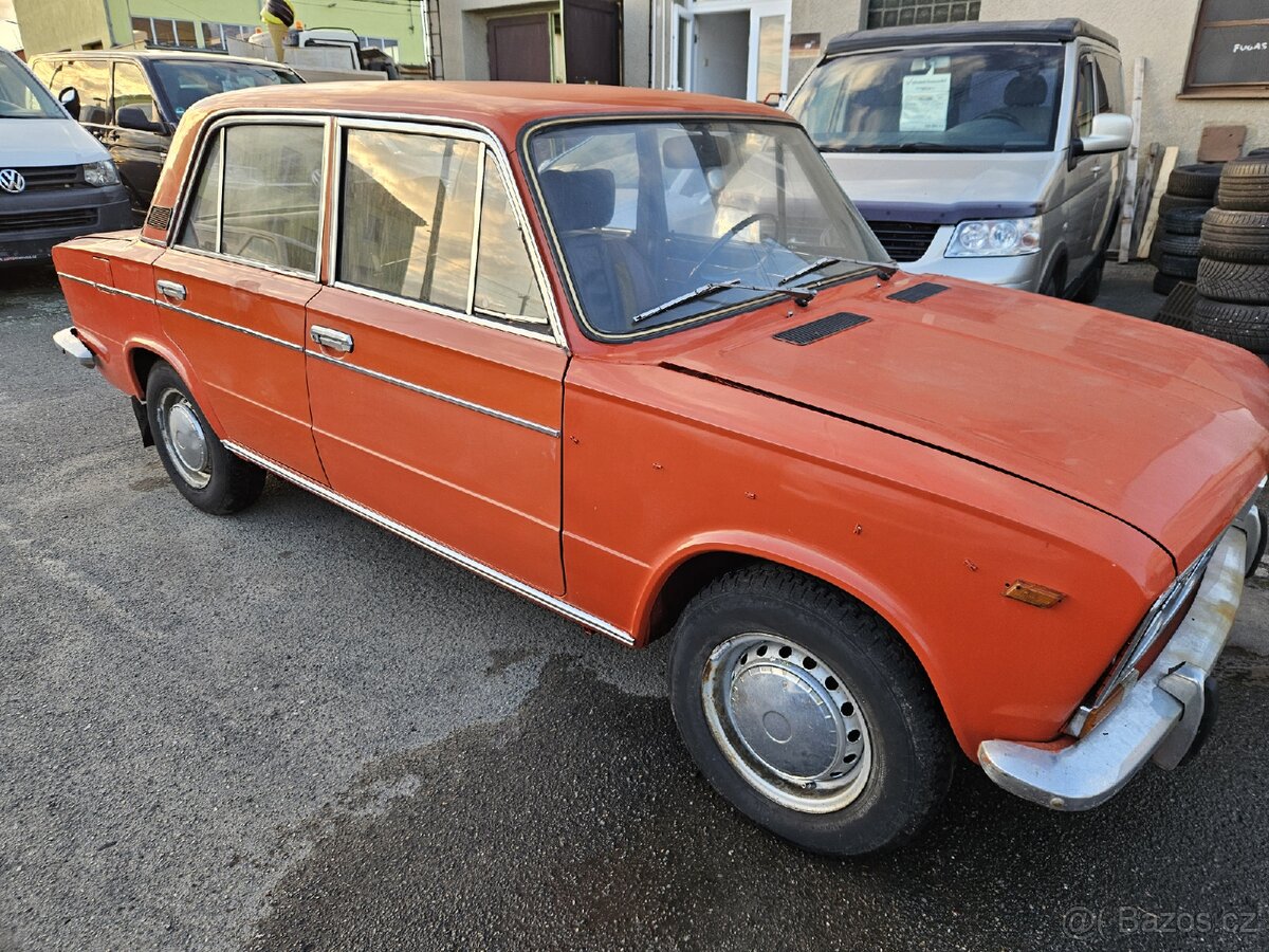 LADA 1500 z roku 1976 - 3