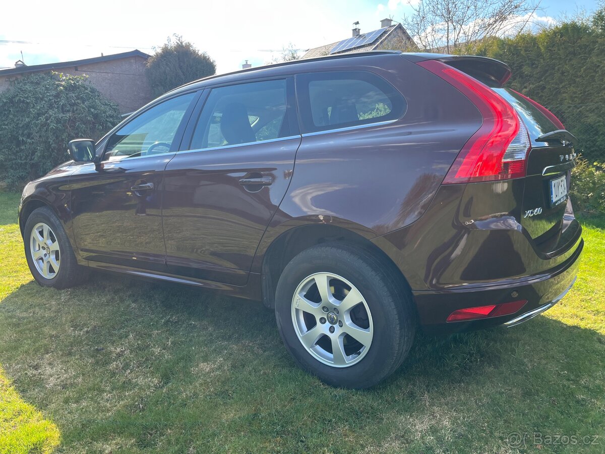 Volvo xc 60 D4 140 kw rv 2015 - 3