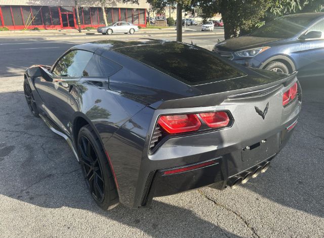 Chevrolet Corvette Stingray 2020 - 3