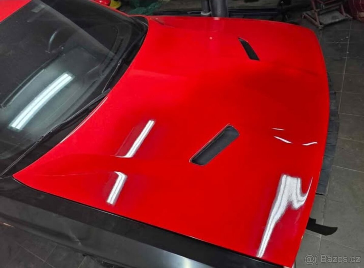 Prodám kapotu Challenger Original Mopar Scat pack r.v20 - 3