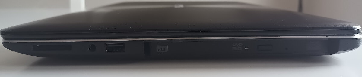 Asus X555LB - na náhradní díly - 3