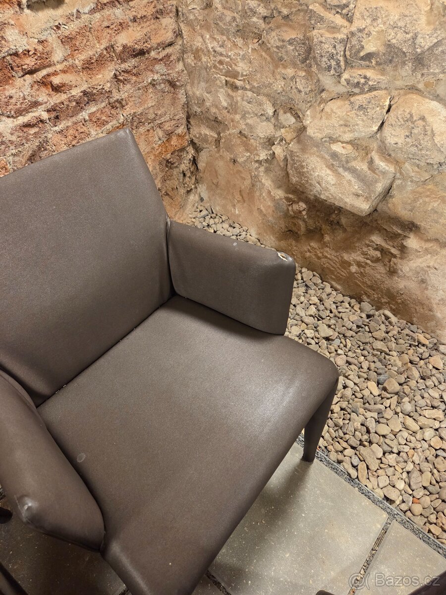 Italské jídelní designové židle B\B Maxalto - 3