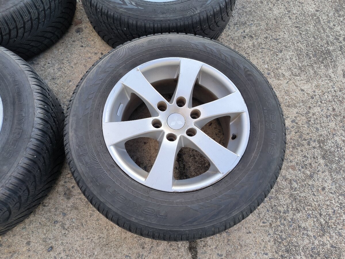 Prodám disky Mitsubishi Pajero rozteč 6x139,7 - 3