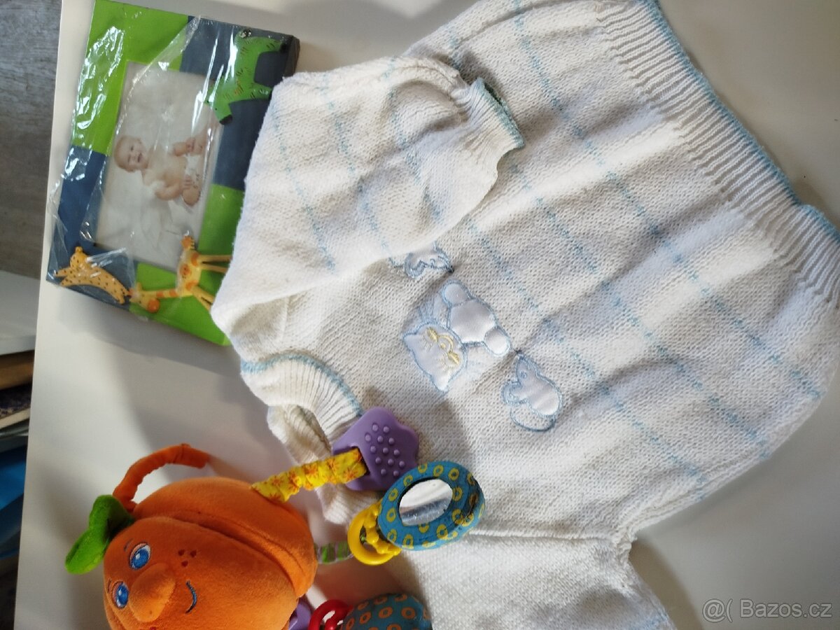 Dětské oblečení, hračky, rukavice.. - 3
