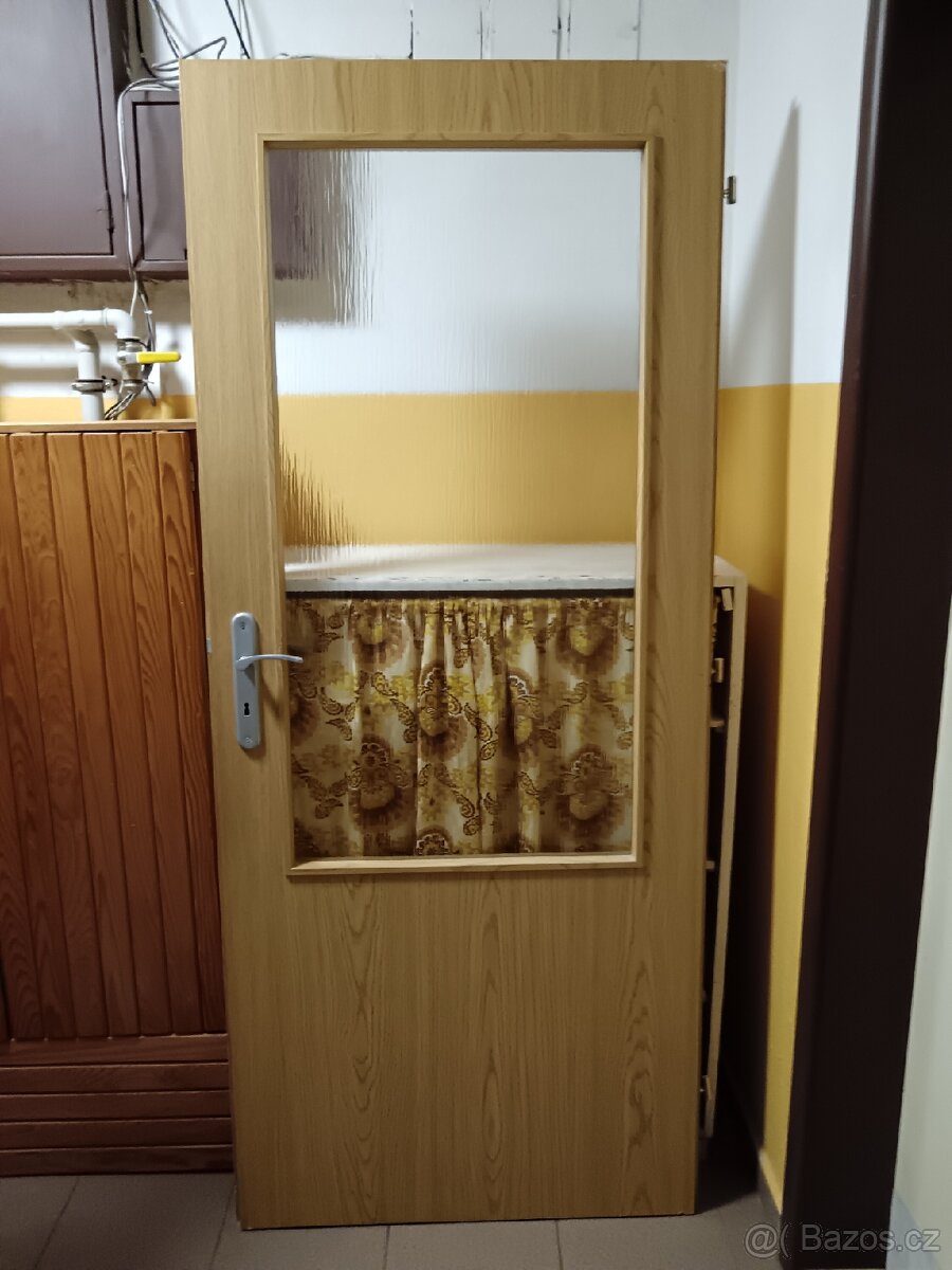 Prodám interiérové dveře 60-80 - 3