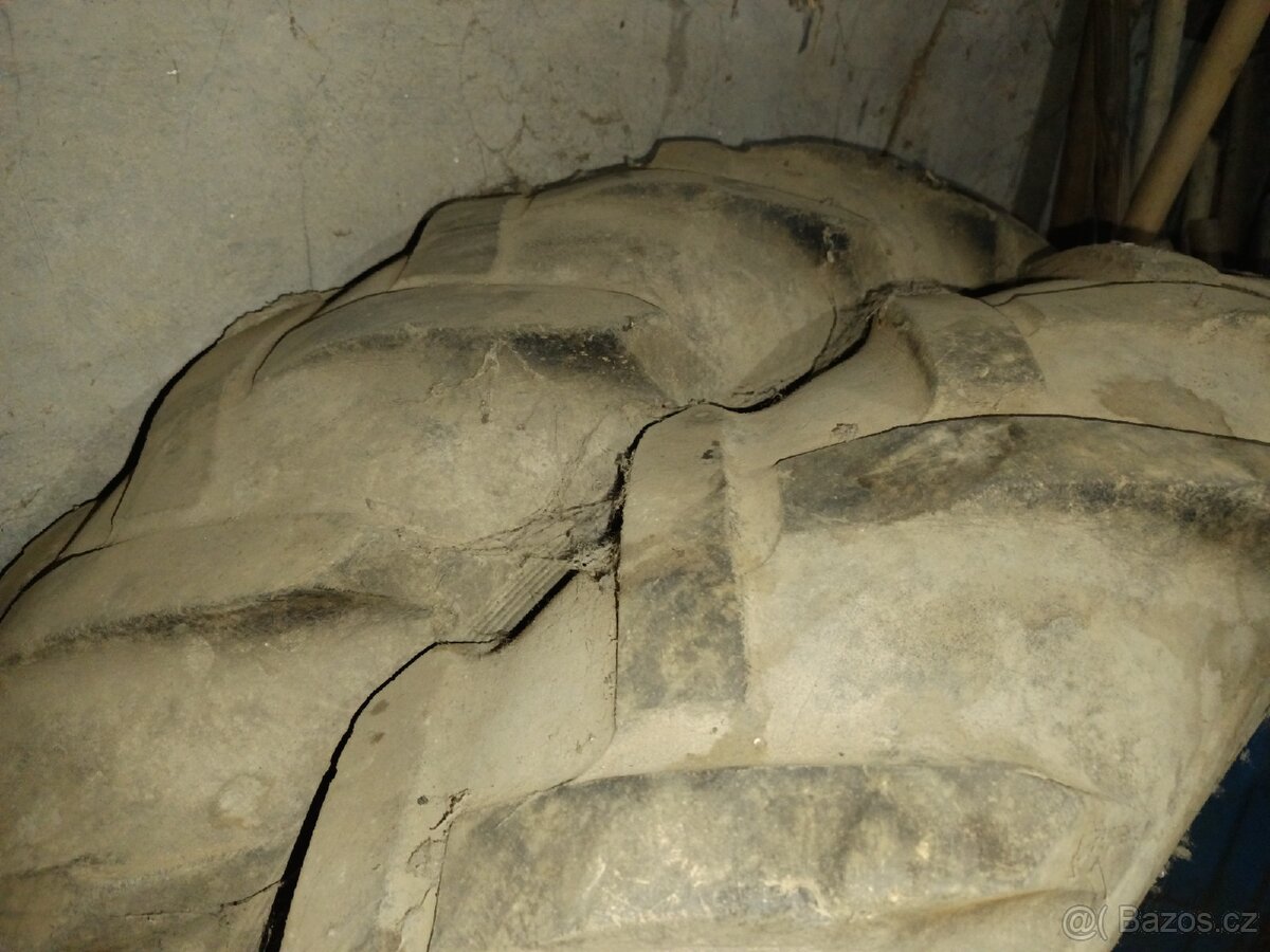 Kultivační kola 9.5/9-32 - 3