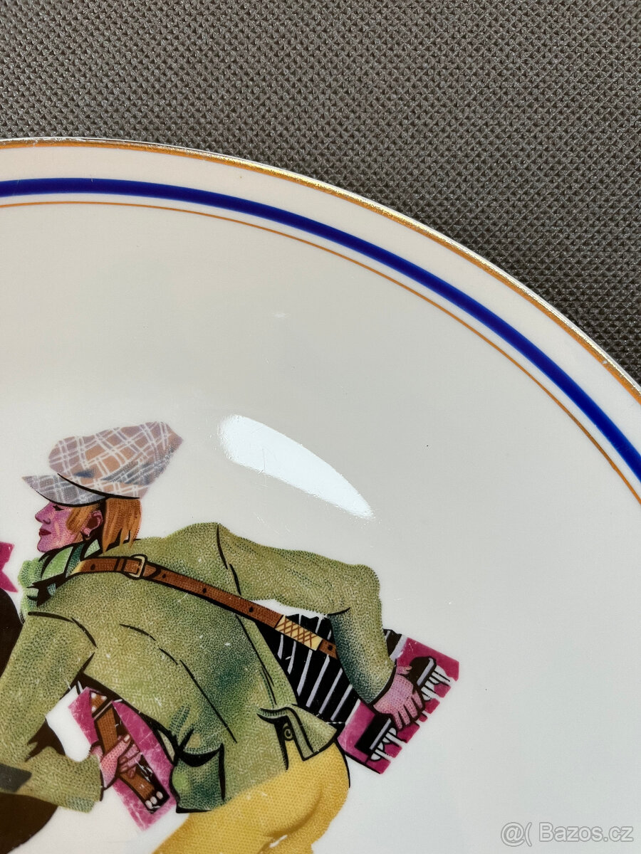 Závěsný talíř Tanec Polka 29 cm, Cmielow Polsko - 3