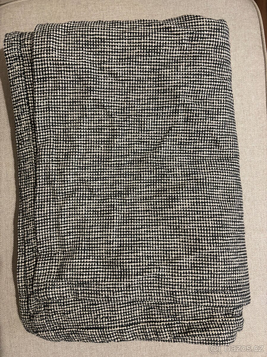 Koberec černá/přírodní 150x207 cm IKEA Tiphede - 3