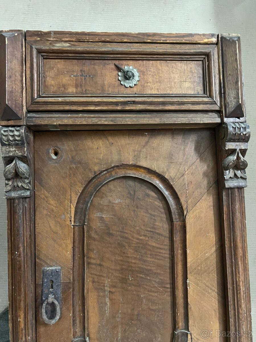 Starožitná skřiň / skřiňka - 3