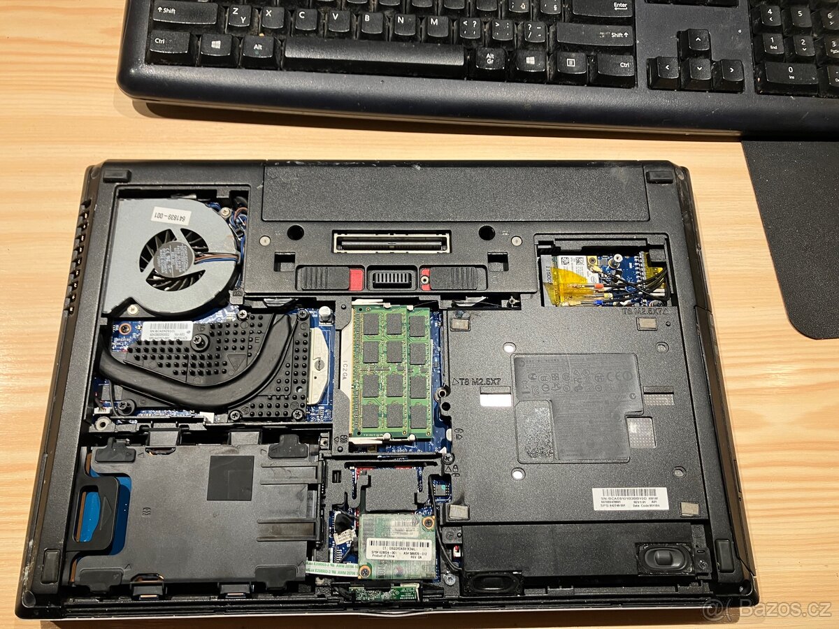 HP EliteBook 8460p - 3